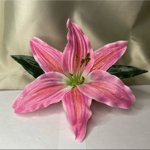Handmade large light pink lily hair flower